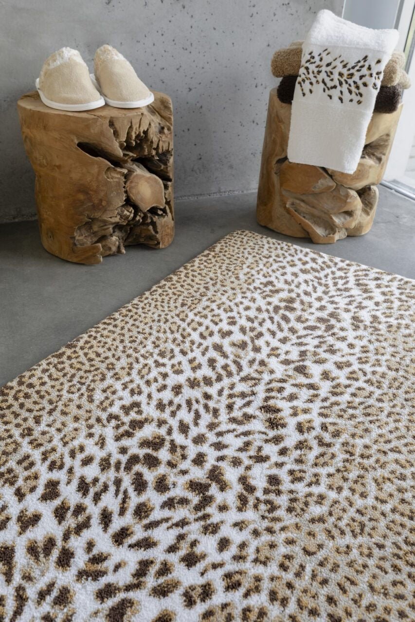 Abyss & Habidecor 100% Giza Egyptian Cotton Bathroom Rug FELINE - |VESIMI Design| Luxury Bathrooms and Home Decor