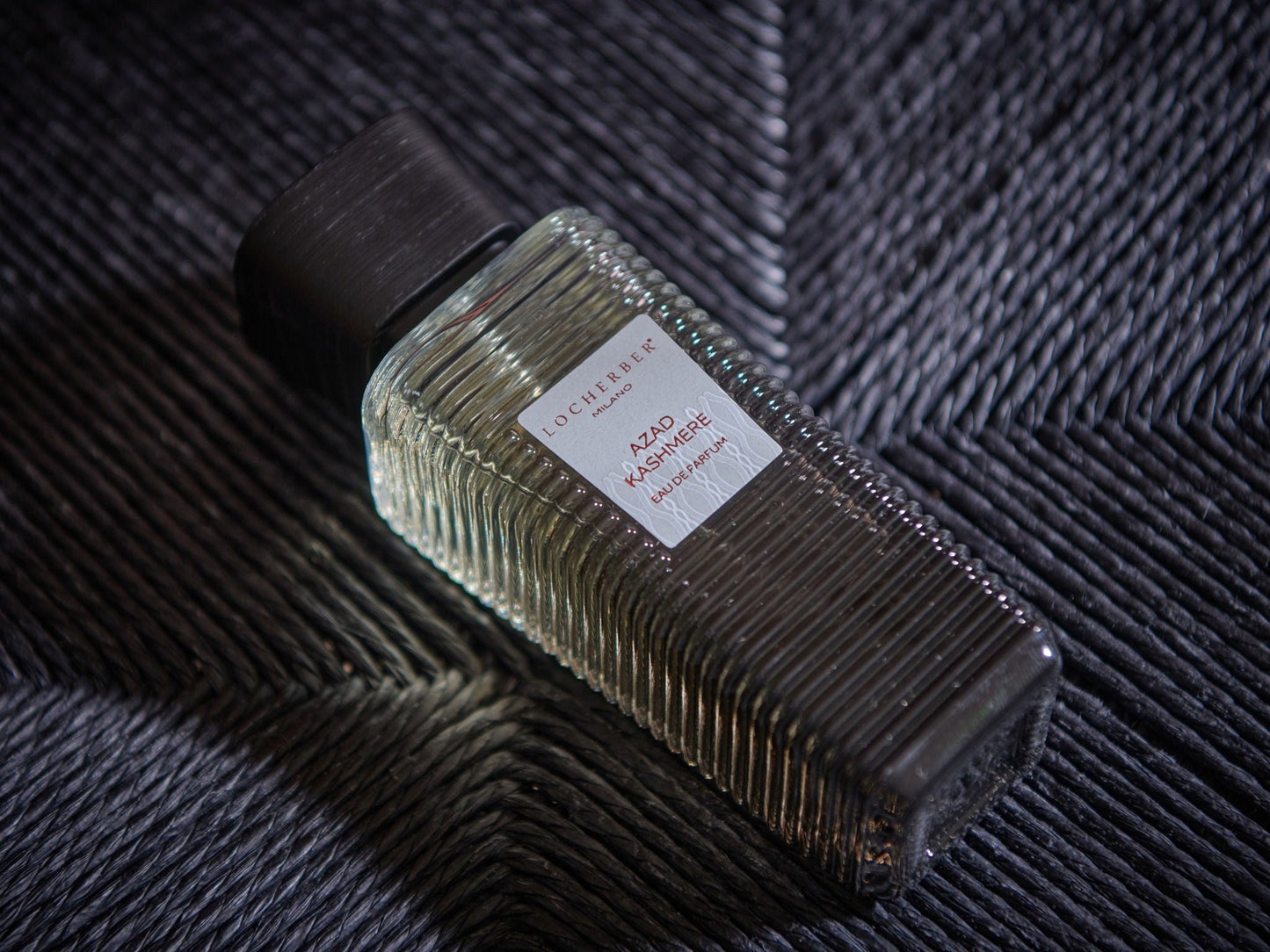 Azad Kashmere Luxury Perfume by Locherber Milano / Eau De Parfum - |VESIMI Design| Luxury Bathrooms and Home Decor