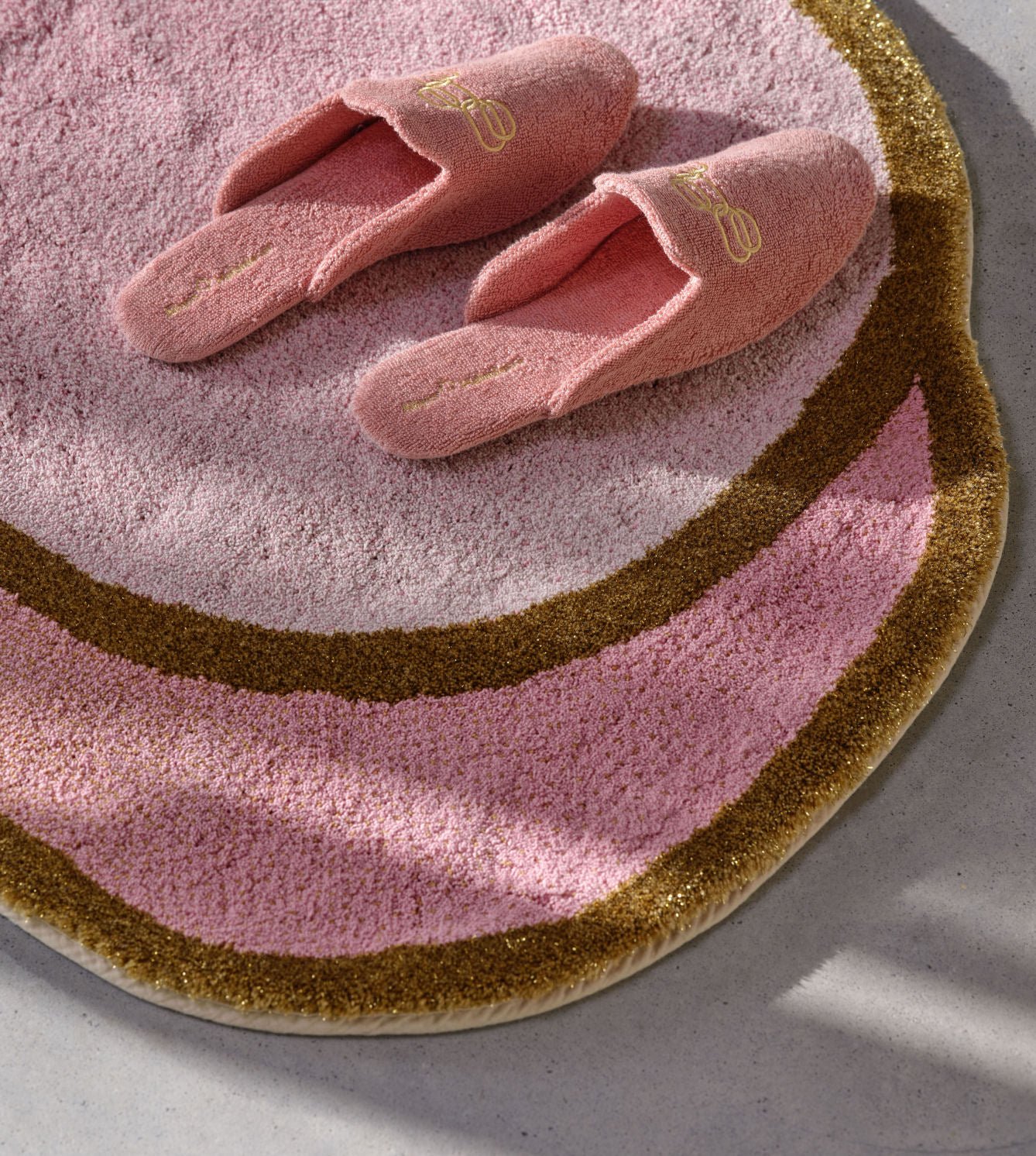 BOUDOIR Luxury Egyptian Cotton Bathroom Rug - |VESIMI Design| Luxury Bathrooms and Home Decor