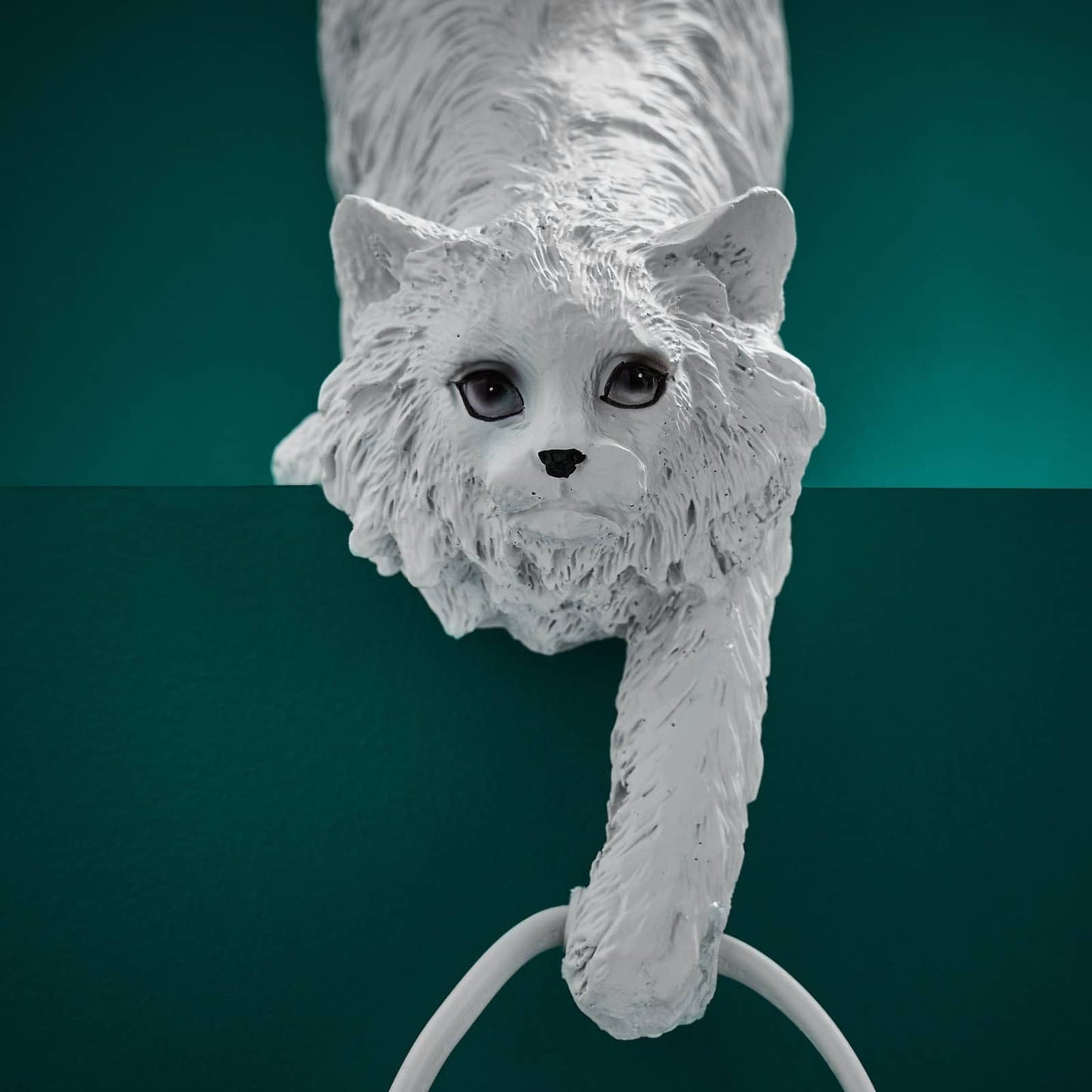 Chichi White Cat Table Lamp - |VESIMI Design| Luxury Bathrooms and Home Decor