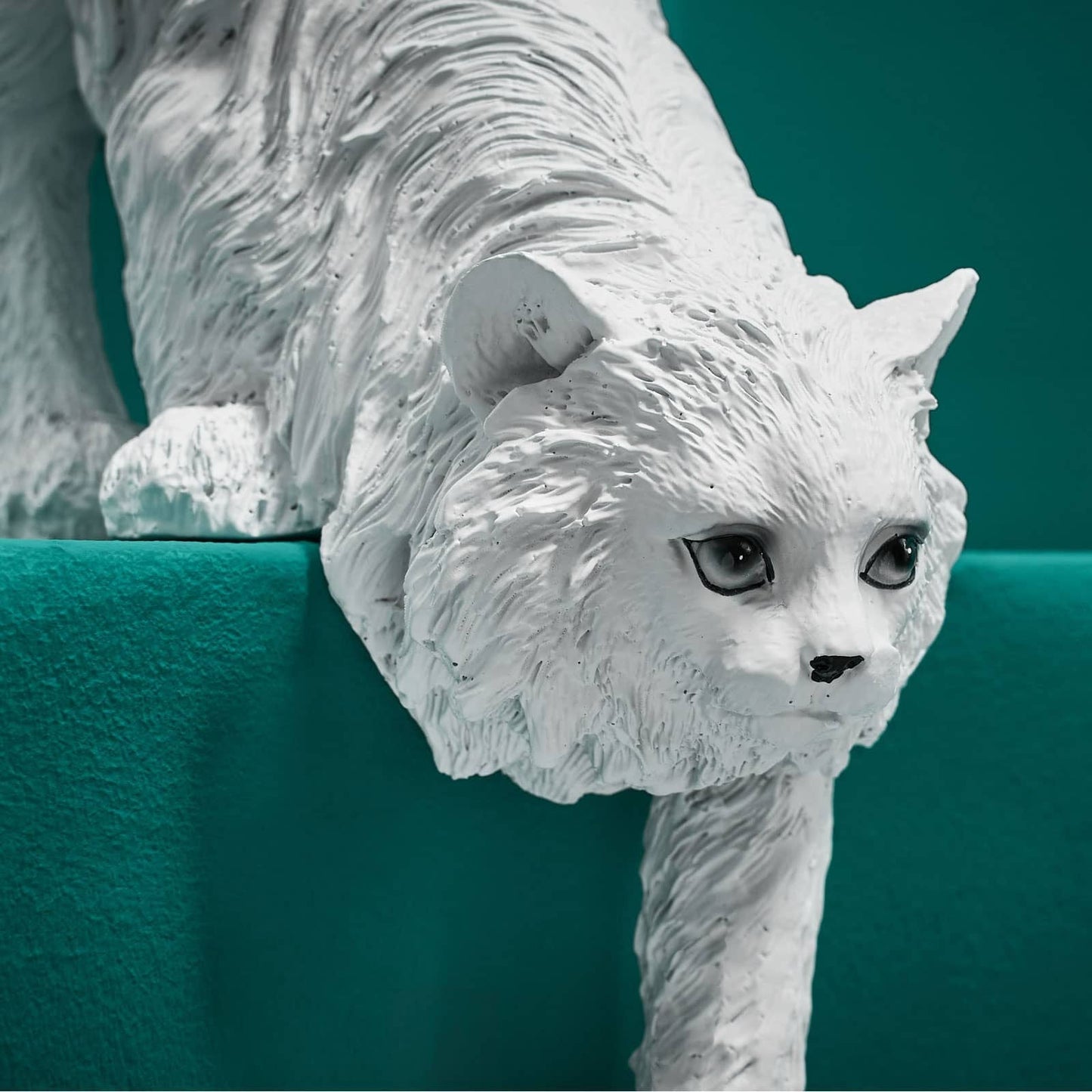 Chichi White Cat Table Lamp - |VESIMI Design| Luxury Bathrooms and Home Decor