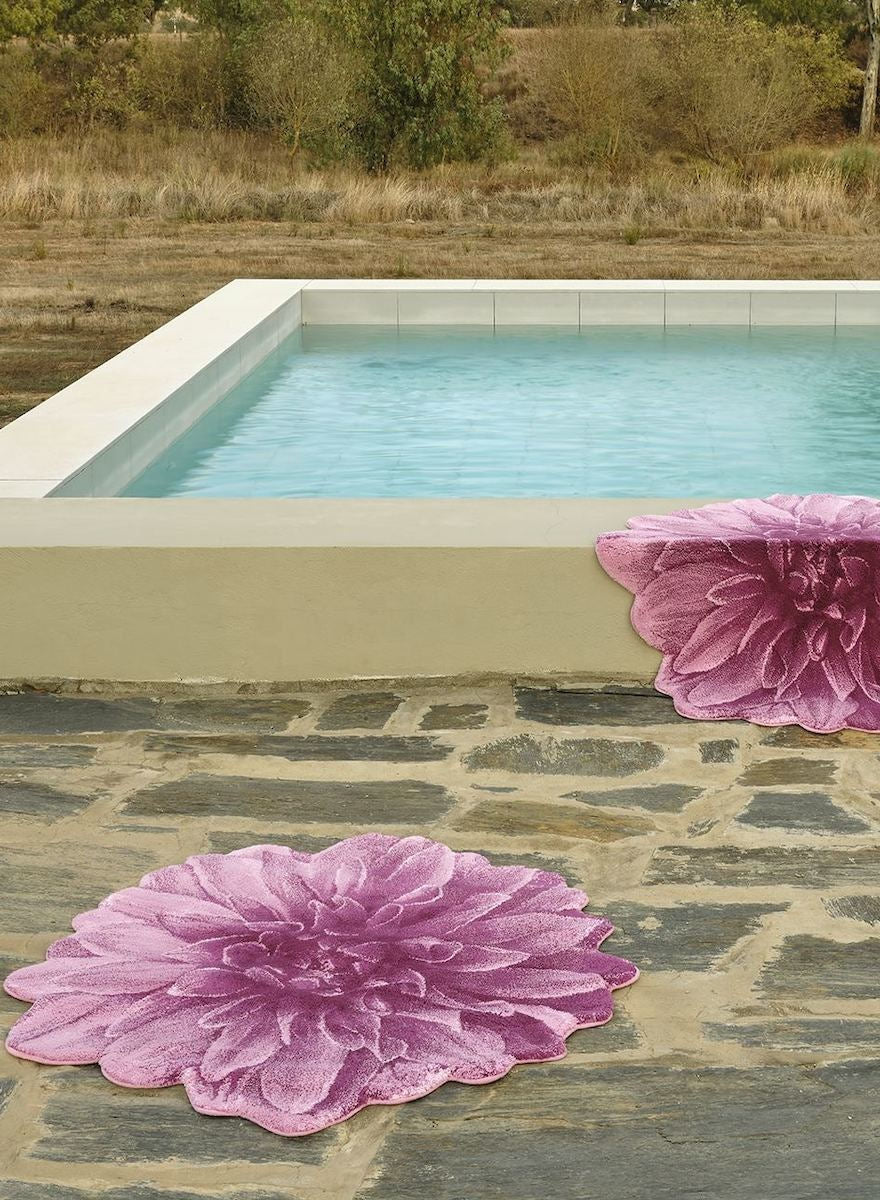 Dahlia Luxury Bathroom Rug - |VESIMI Design| Luxury and Rustic bathrooms online