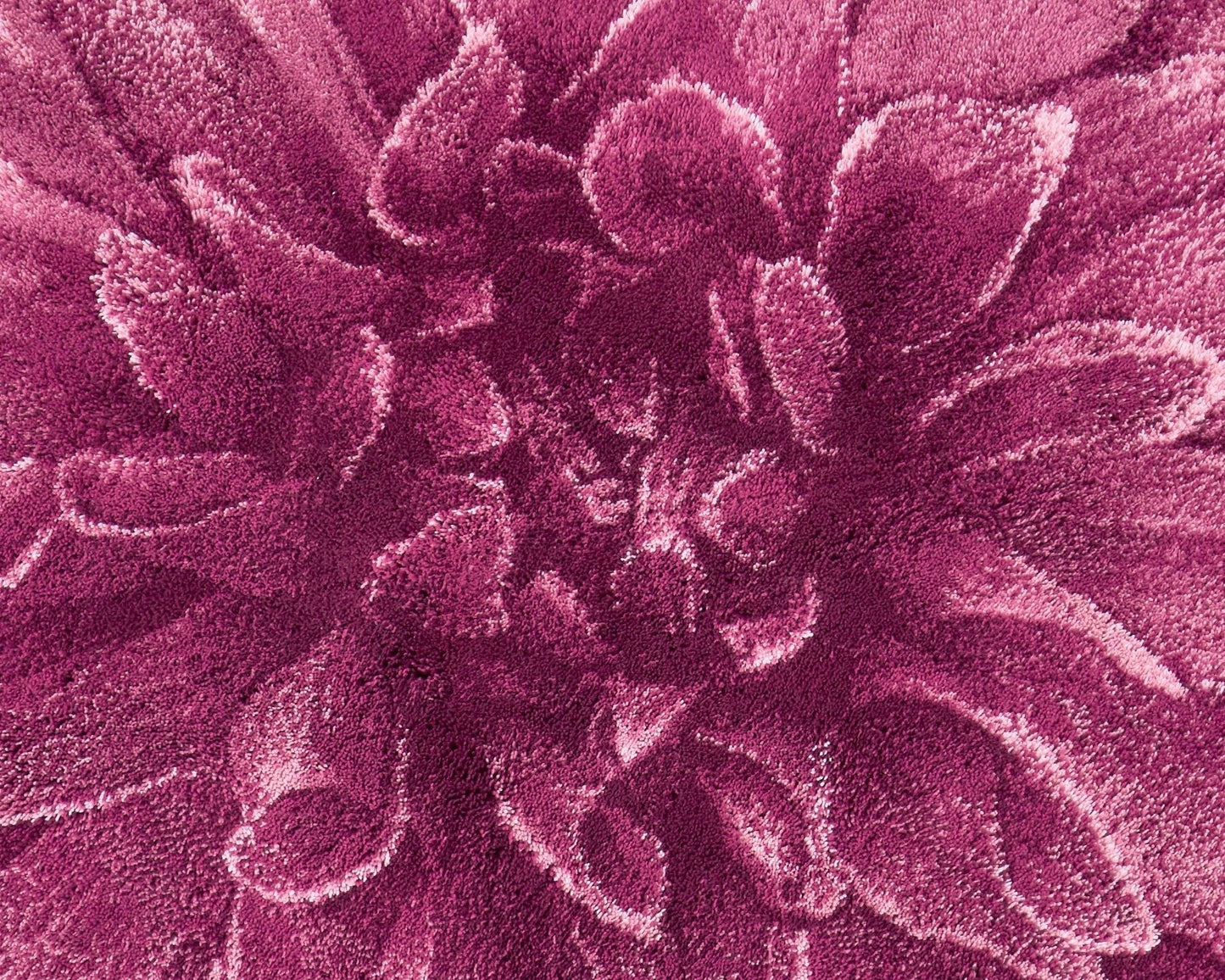 Dahlia Luxury Bathroom Rug - |VESIMI Design| Luxury and Rustic bathrooms online