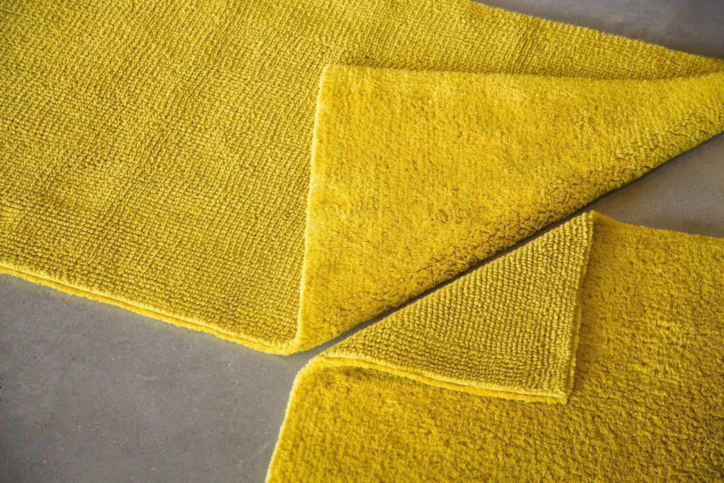 Egyptian Cotton Simple Bath Mat - BAY - |VESIMI Design| Luxury and Rustic bathrooms online