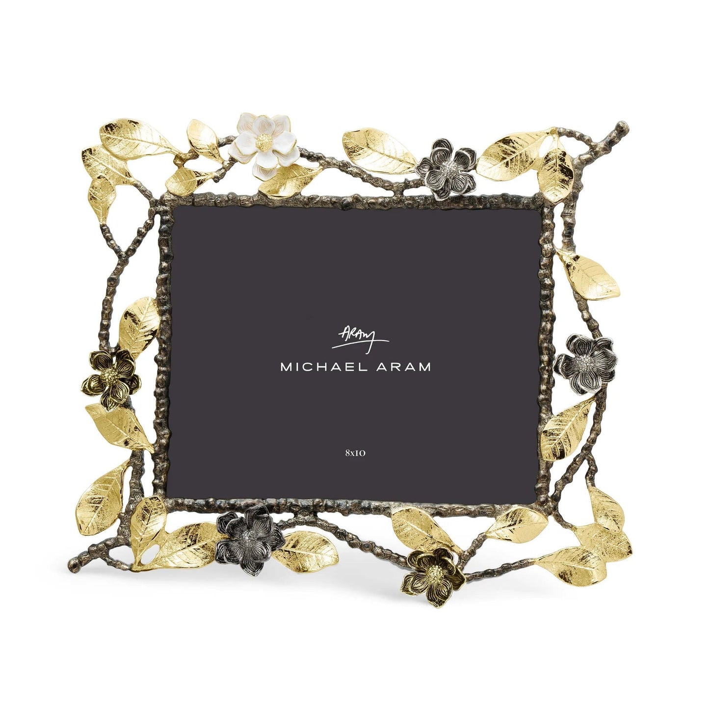 Fotorámeček Vintage Bloom od Michael Aram ve dvou velikostech, zdobený motivem botanických květů, s povrchovou úpravou Antique Gold, niklem a smaltem, Waterfall Bathrooms.