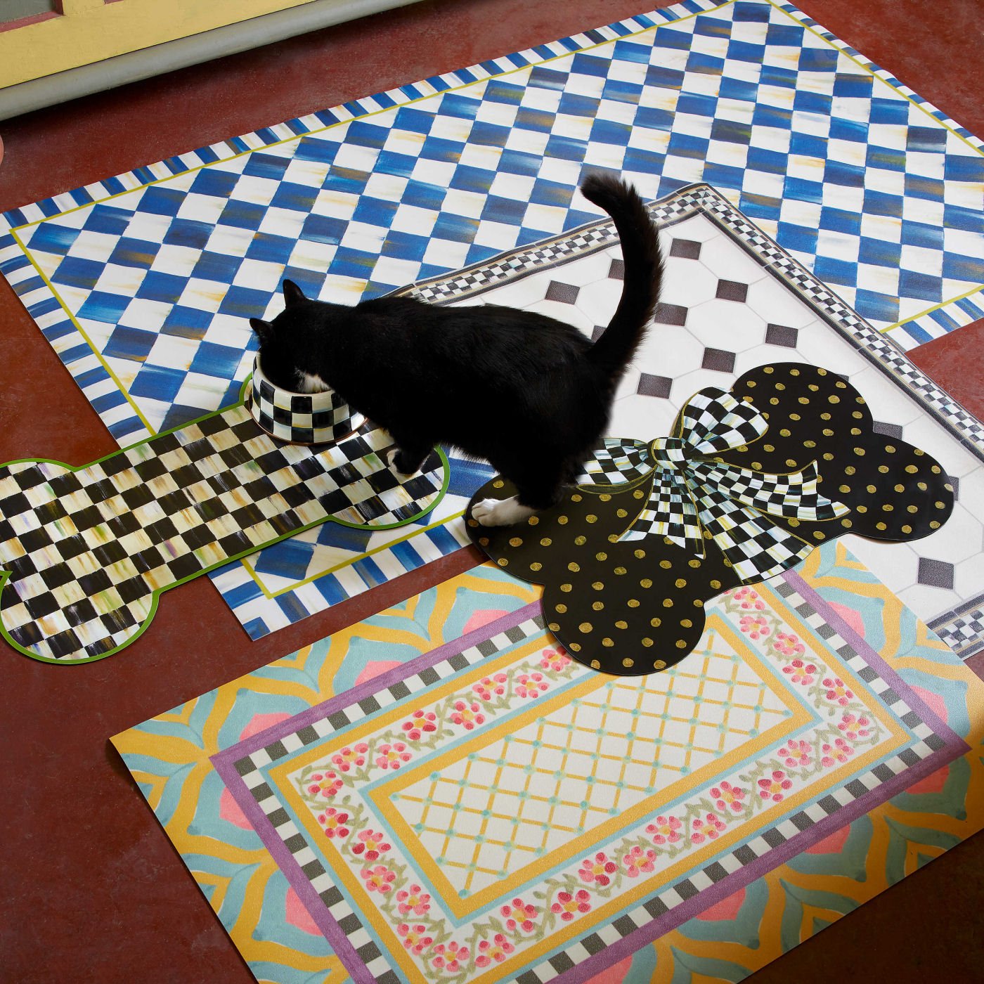 Mackenzie-Childs Puppy podložka pro psy, pro psí misky