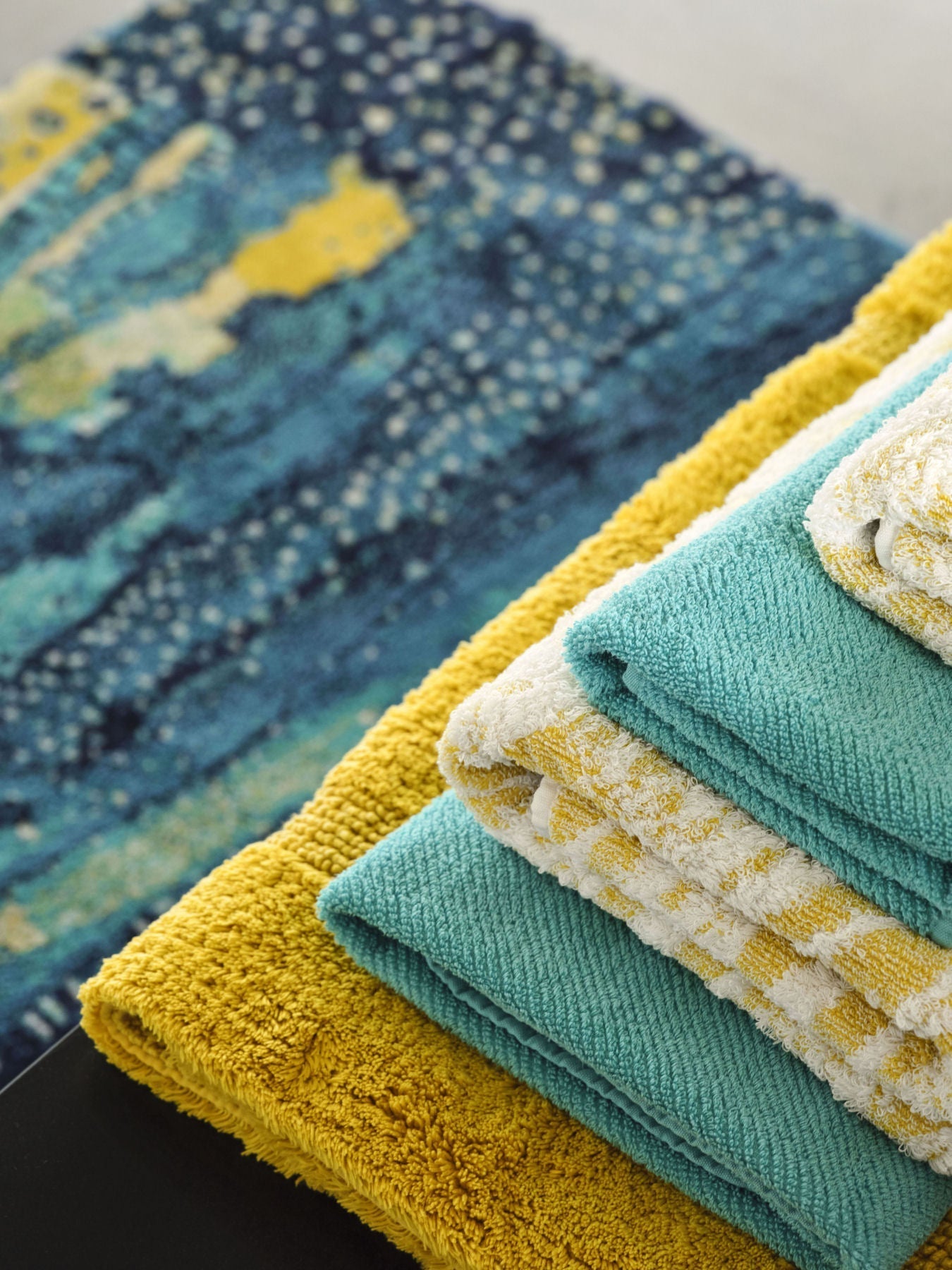 NEREO Egyptian Cotton Bathroom Rug by Abyss & Habidecor - |VESIMI Design| Luxury Bathrooms and Home Decor