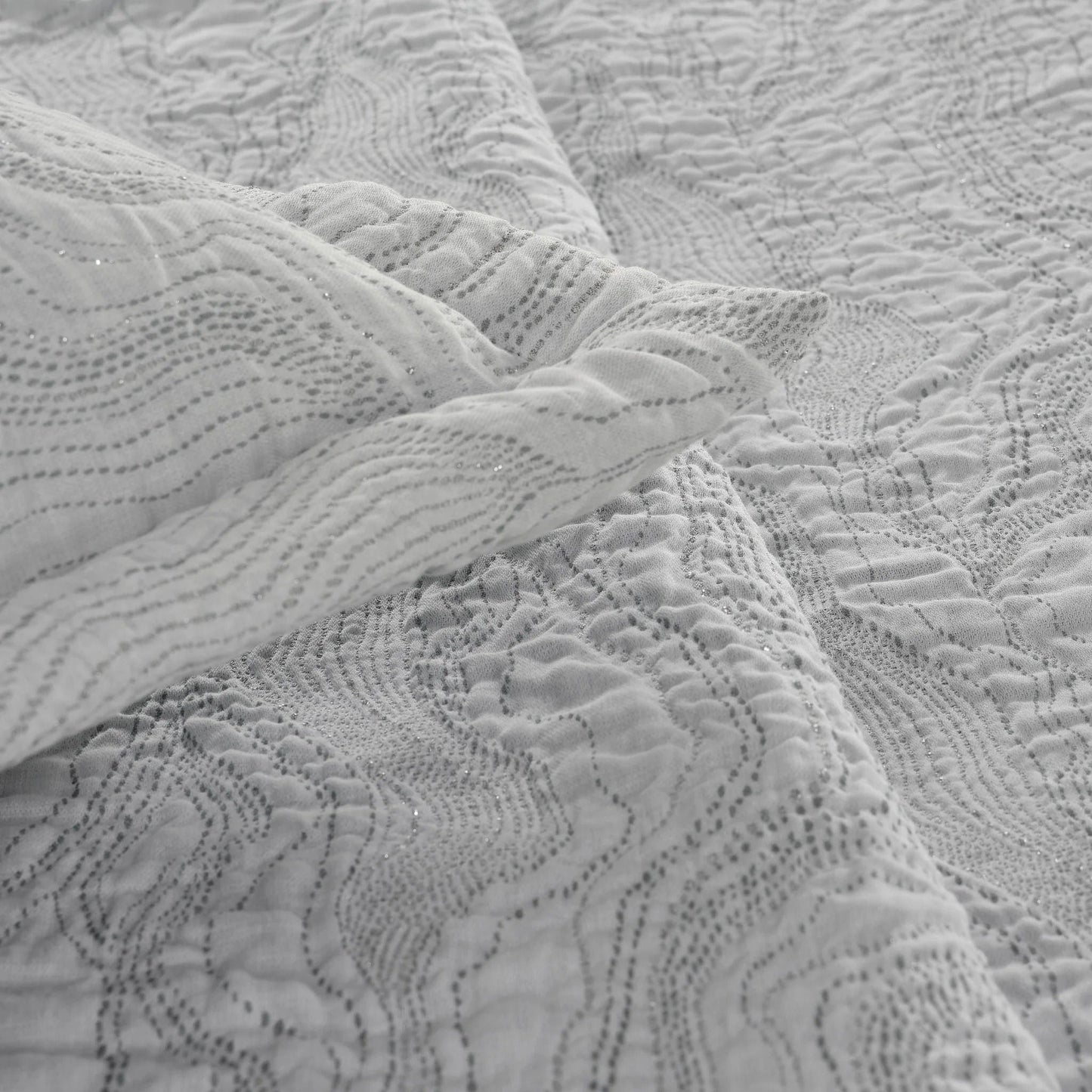PERLE By Celso de Lemos Exclusive Bed Cover / Throw - |VESIMI Design|