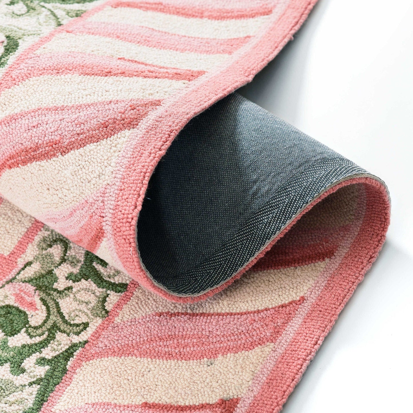 Rosy Check Rug 61 x 91cm (2' x 3') - |VESIMI Design| Luxury Bathrooms and Home Decor