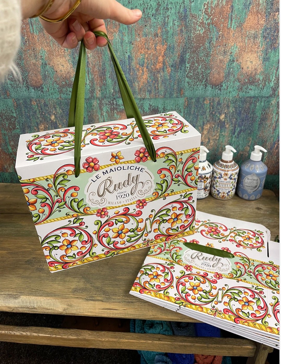 Rudy Profumi Paper Gift Box with Handles - |VESIMI Design|