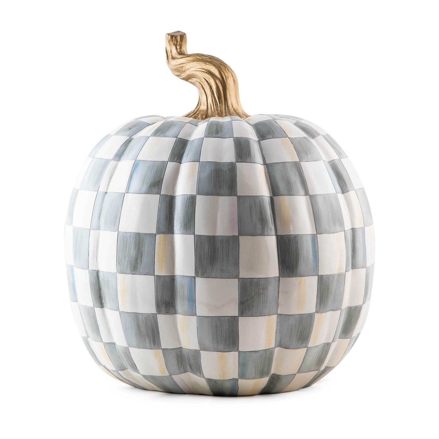 Velká halloweenská dýně Sterling Check od MacKenzie-Childs, pryskyřice, šedé šachovnice, stonek se zlatým listem, Waterfall Bathrooms.