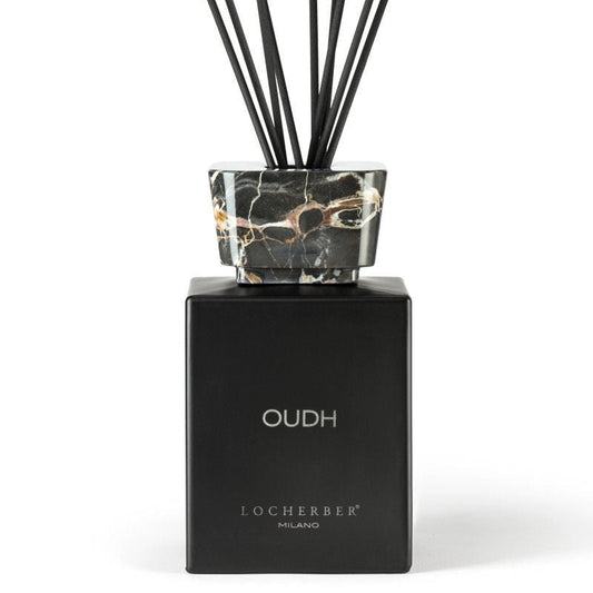 Luxusní aroma difuzér Oudh Portoro Marble (2,5 l) od Locherber Milano, mramor Portoro, vůně káva, agarové dřevo a santalové dřevo, Waterfall Bathrooms.