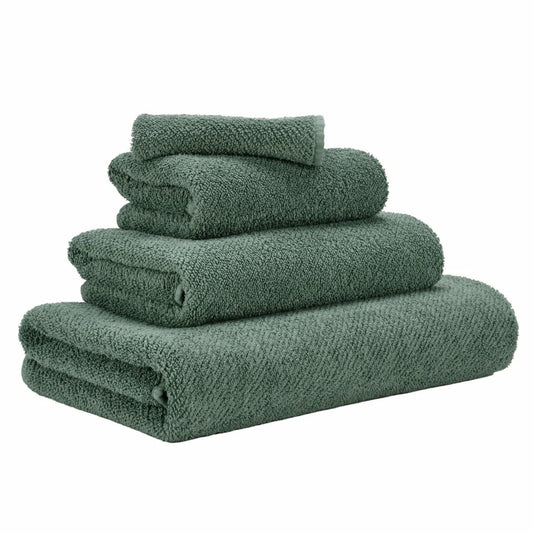 Luxusní tmavě zelený ručník 280 Evergreen ze 100% egyptské bavlny Giza 70 s texturou Twill Waterfall Bathrooms