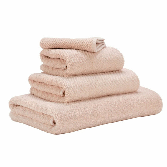 Luxusní tělový ručník 610 Nude ze 100% egyptské bavlny Giza 70 s texturou Twill Waterfall Bathrooms