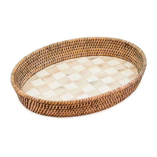Luxusní velký oválný kostkovaný podnos MacKenzie-Childs Mocha Check ze smaltované oceli s ratanovým okrajem Waterfall Bathrooms