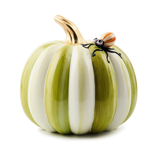 Malá dekorativní dýně s pruhovaným vzorem Moss Stripe a černým pavoukem na vrcholu MacKenzie-Childs Waterfall Bathrooms