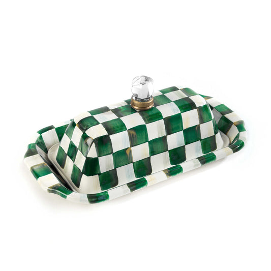 Máslenka Emerald Check od MacKenzie-Childs se zeleným kostkovaným vzorem, Waterfall Bathrooms.

