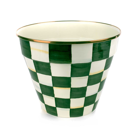 Mimořádně velký zahradní květináč Emerald Check od MacKenzie-Childs se zeleným kostkovaným vzorem, Waterfall Bathrooms.

