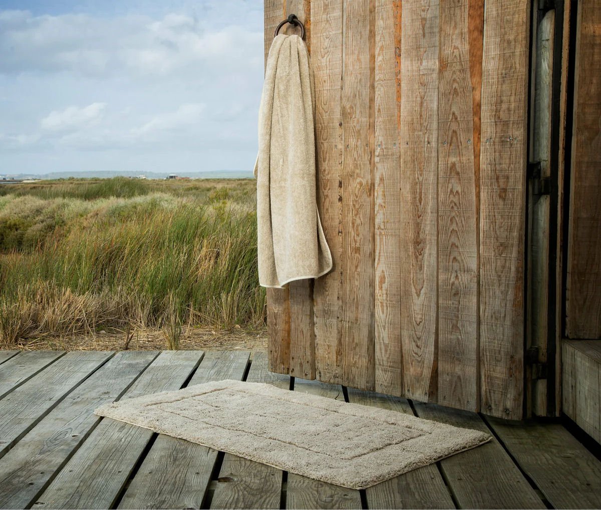 MUST Simple Egyptian Cotton Bath Mat / Rug in 60 colors - |VESIMI Design| Luxury and Rustic bathrooms online