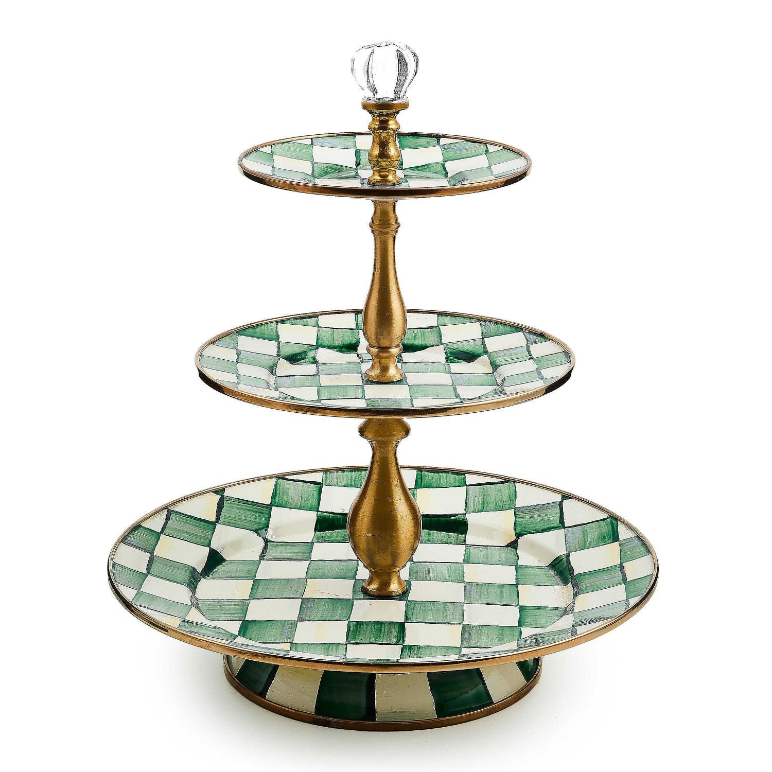 Třípatrový servírovací tác Emerald Check od MacKenzie-Childs se zeleným kostkovaným vzorem, Waterfall Bathrooms.