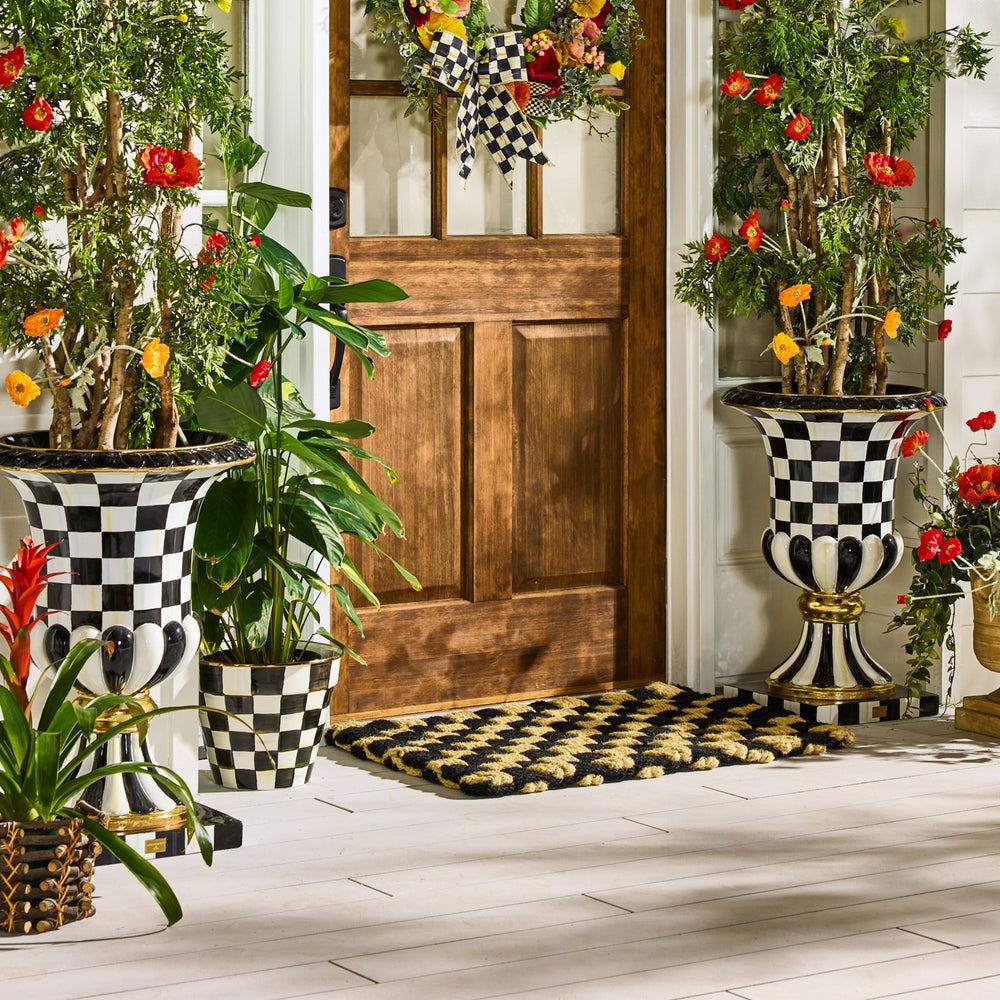 Courtly Check květináč na podstavci, MacKenzie-Childs