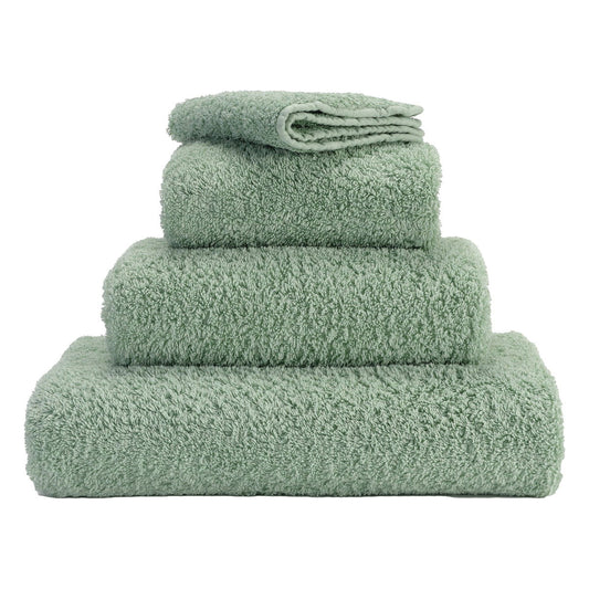 Luxusní světle modrý froté ručník s vysokou gramáží Super Pile Abyss Habidecor Waterfall Bathrooms