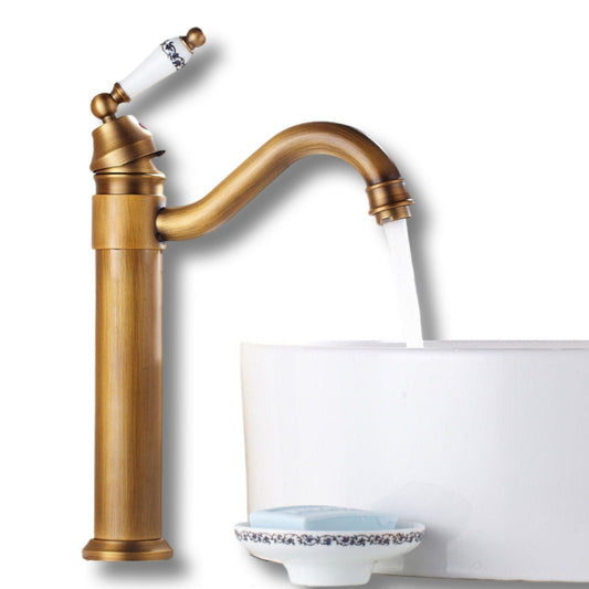 Vysoká retro umyvadlová baterie Lavande k umyvadlu na desku v barvě antický bronz Waterfall Bathrooms